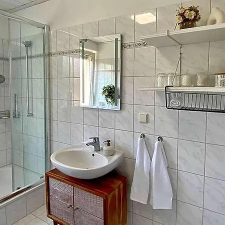 New Family Friendly Home/basf Lu Szálloda Ludwigshafen am Rhein