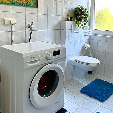 Szálloda New Family Friendly Home/basf Lu Ludwigshafen am Rhein